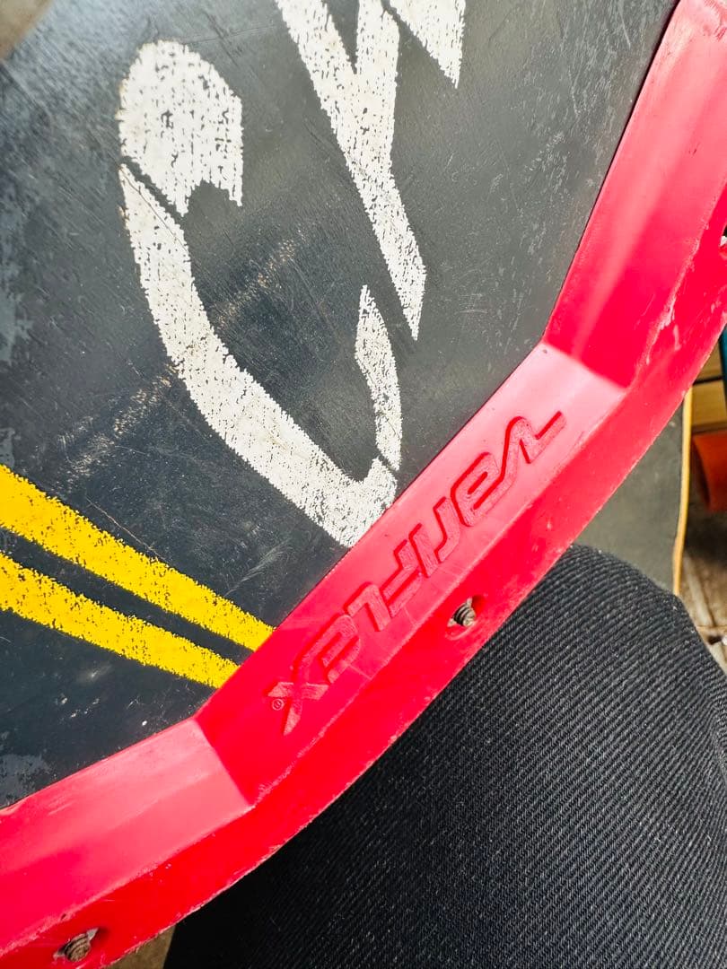 Powell Peralta スケートボード 車デザイン