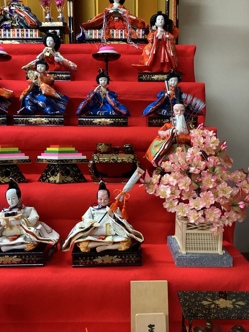 雛人形　七段飾り　熊野　寿繁作　105巾