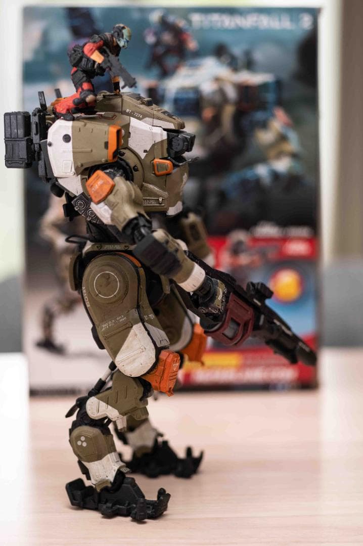 Titanfall 2 BT-7274 フィギュア　タイタンフォール　２