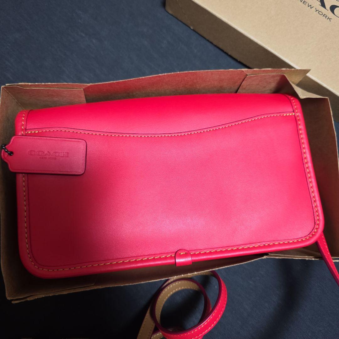 COACH 赤 ミッキー バイクショルダーバッグ