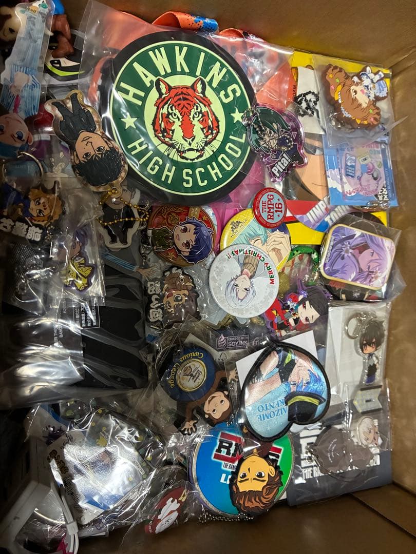 アニメ 漫画 大量 グッズ まとめ売り 缶バッジ アクリルスタンド フィギュア