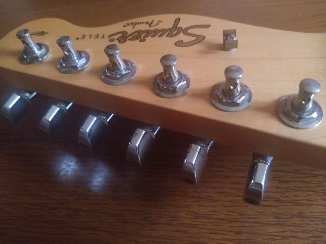 テレキャスタータイプ エレキギター Squier 付属品付き