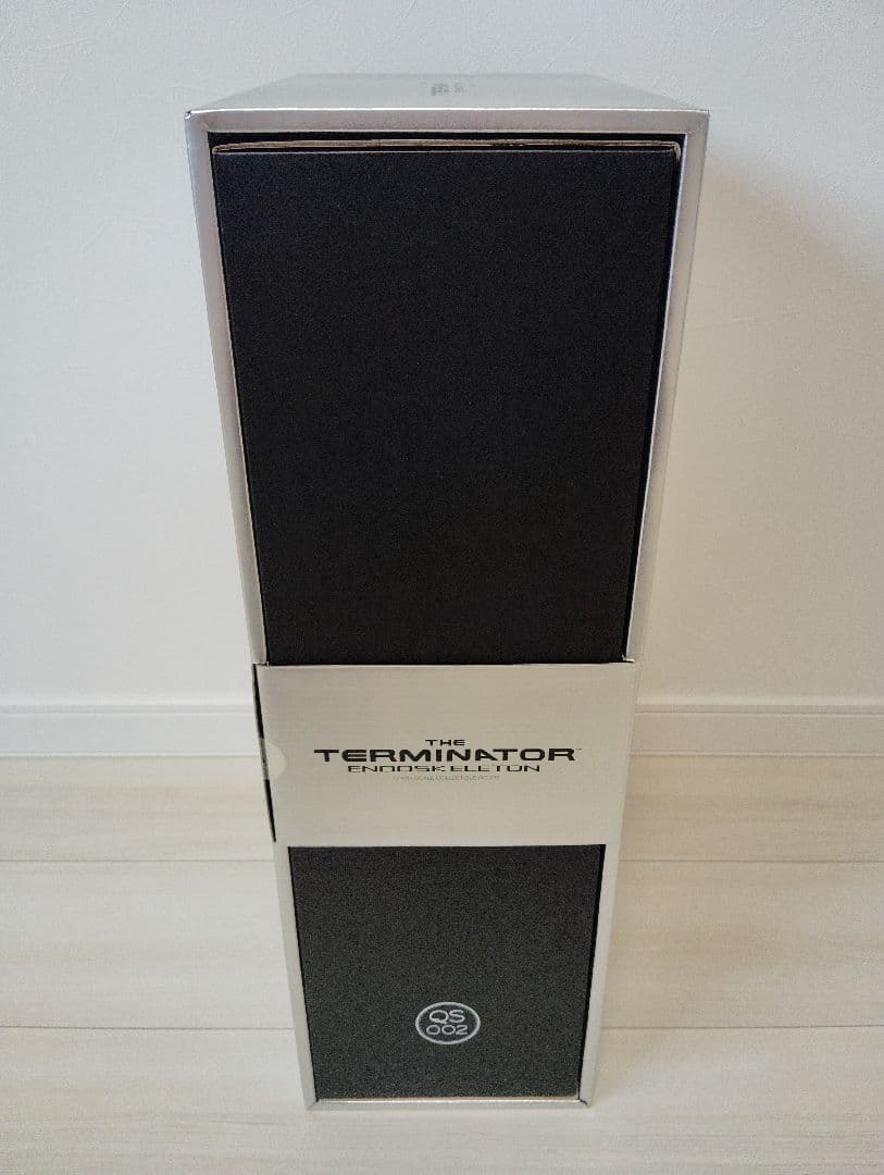 ホットトイズ ターミネーター1/4スケールフィギュア T-800エンドスケルトン