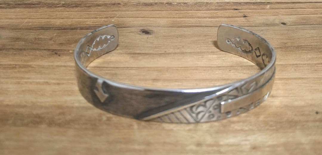 ナバホ族　マイケルローアンホース　Bracelet