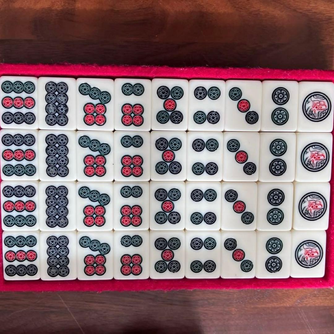 【希少】かきぬま製 麻雀牌 フルセット 役一覧表・点数早見表付 象牙調 背竹風