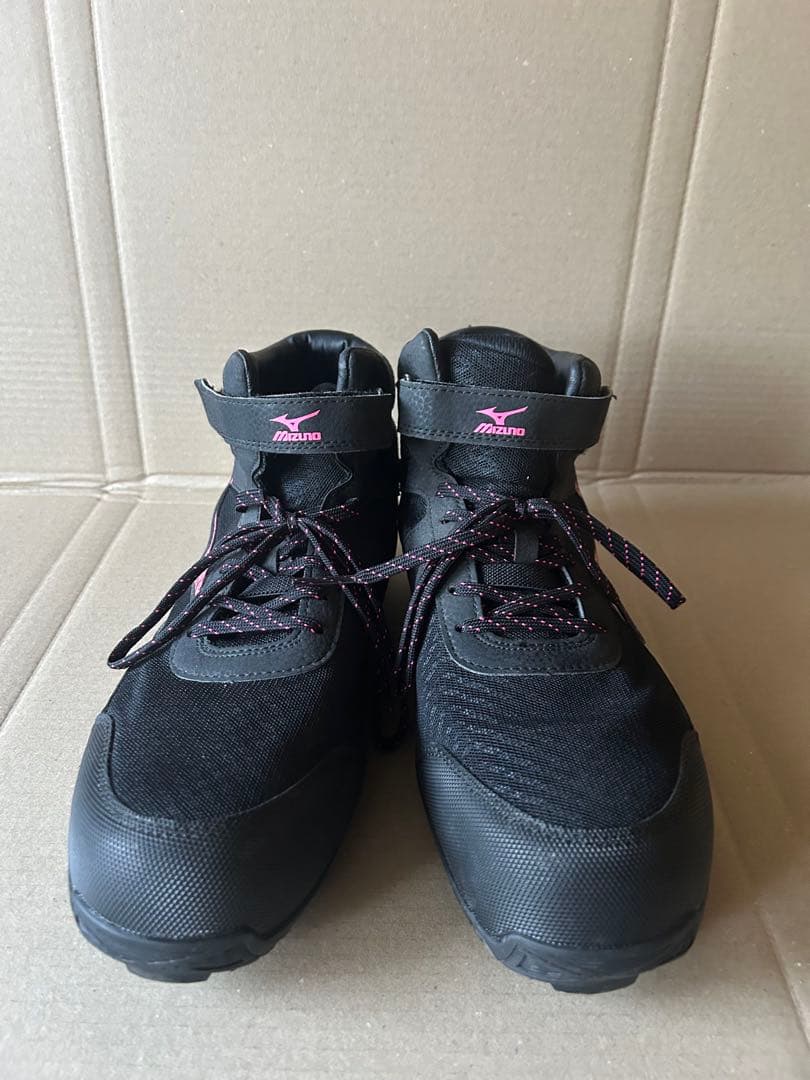 茄子文鎮(畦地他喜男)作