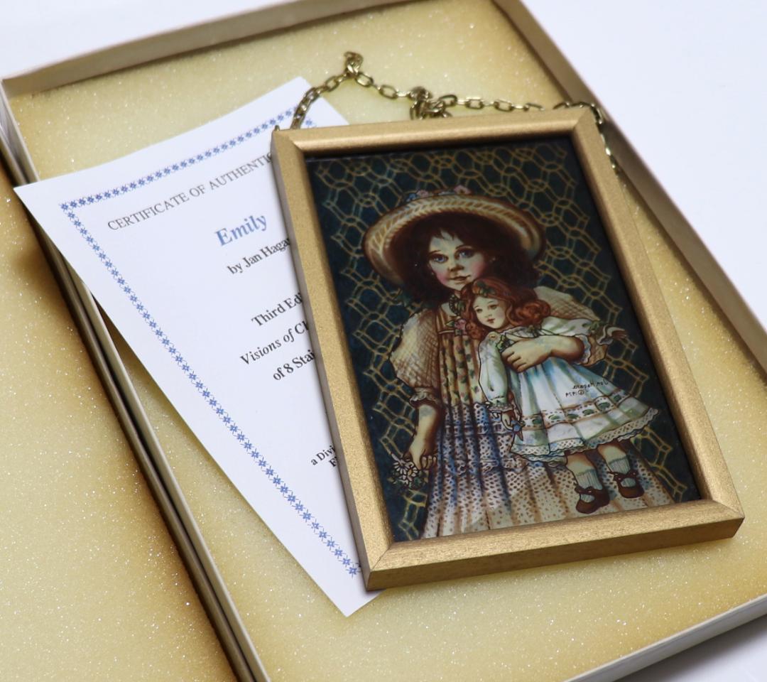 ジャン・ハガラ 少女と女の子の人形 ヴィンテージ ステンドグラス