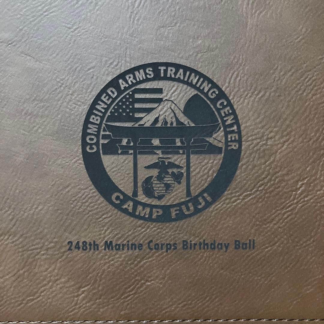 アメリカ海兵隊　創立記念周年式典　冊子　ケース付　アルコール用フラスコ