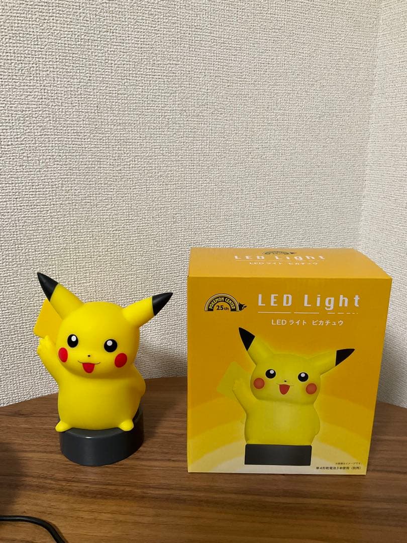 ピカチュウ LEDライト ポケモンセンター25周年 - メルカリ