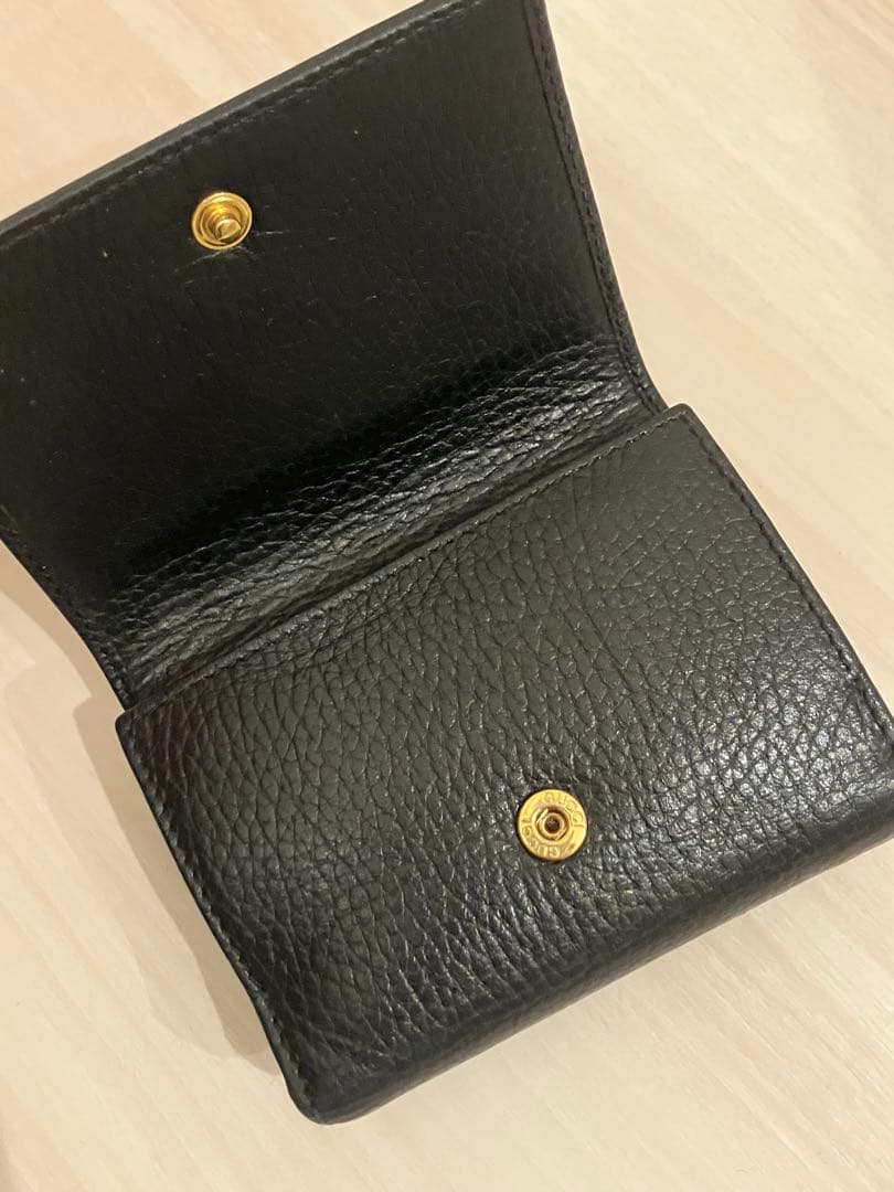 GUCCI グッチ　ダブルG マーモント　黒　レザー三つ折り財布　ウォレット