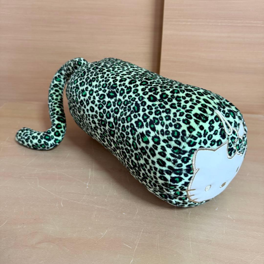 ハローキティ 円柱型 尻尾 タグ付き クッション 4点セット キティちゃん