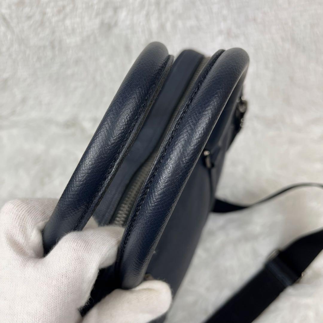 BURBERRY ビジネスバッグ　2way オールレザー　ネイビー