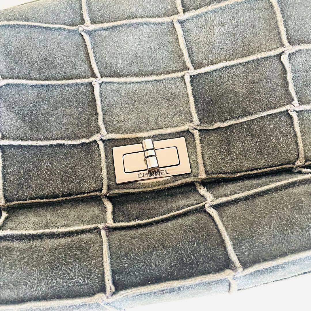 CHANEL シャネル 2.55チョコバームートンチェーンバッグ