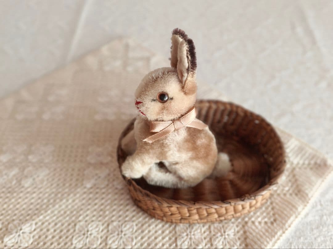 vintage steiff ୨୧ * お座り姿の かわいいウサギさん うさぎ
