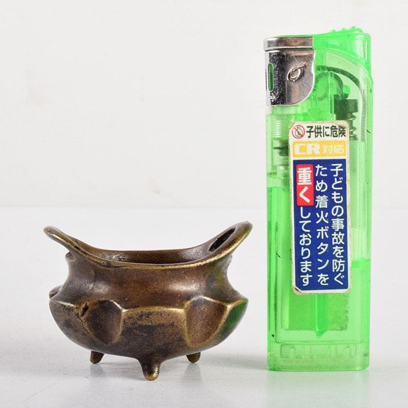中国　古銅宣徳銅　宣款　三足沖耳爐　香炉　時代箱付　M　R4946