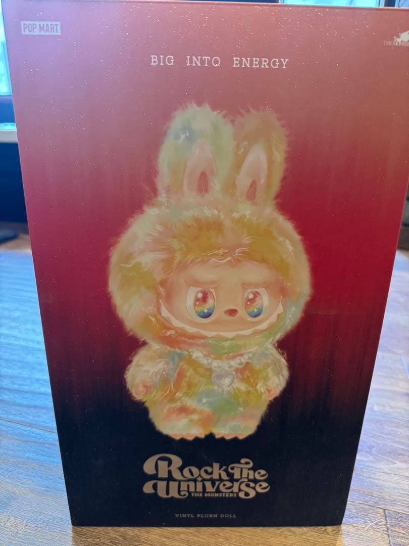 POPMART ポップマート ラブブ ROCK THE UNIVERSE