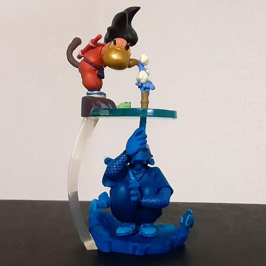 ドラカプ　ムラサキ曹長