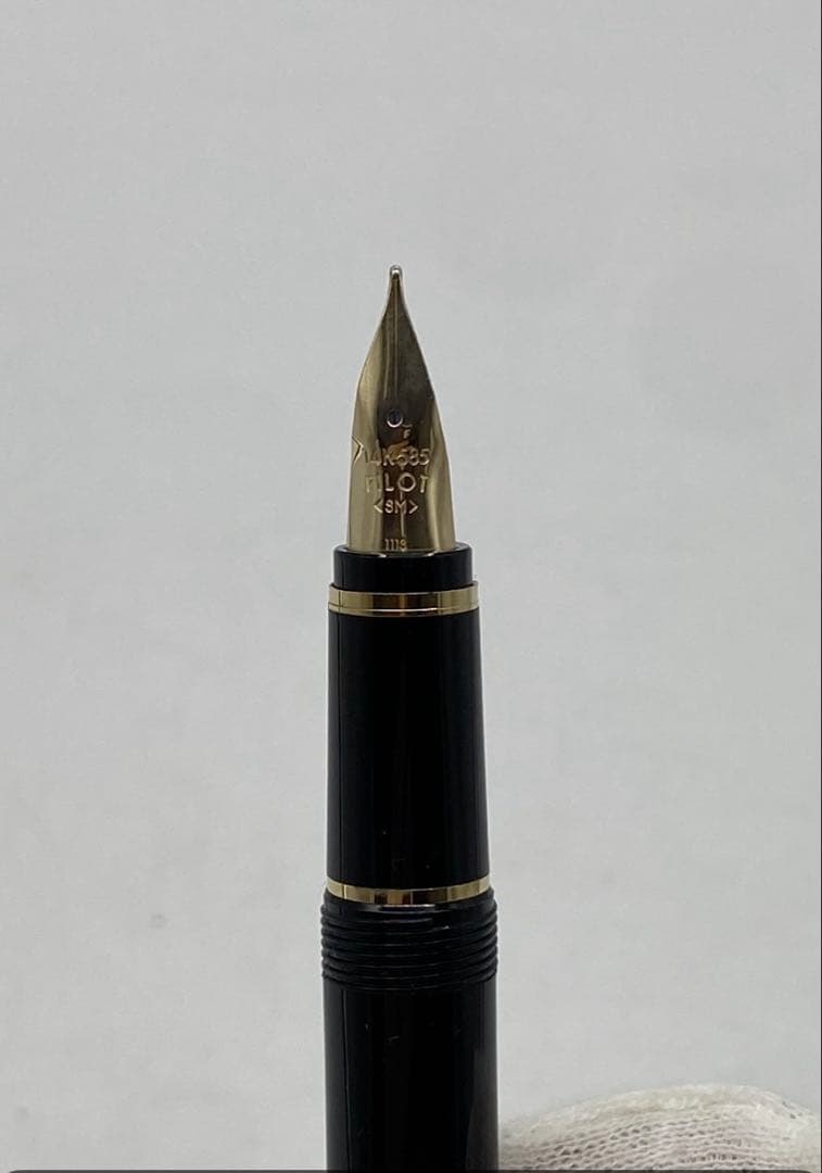 PILOT 14K-585 万年筆 ブラック×ゴールドペン先 SMサイズ
