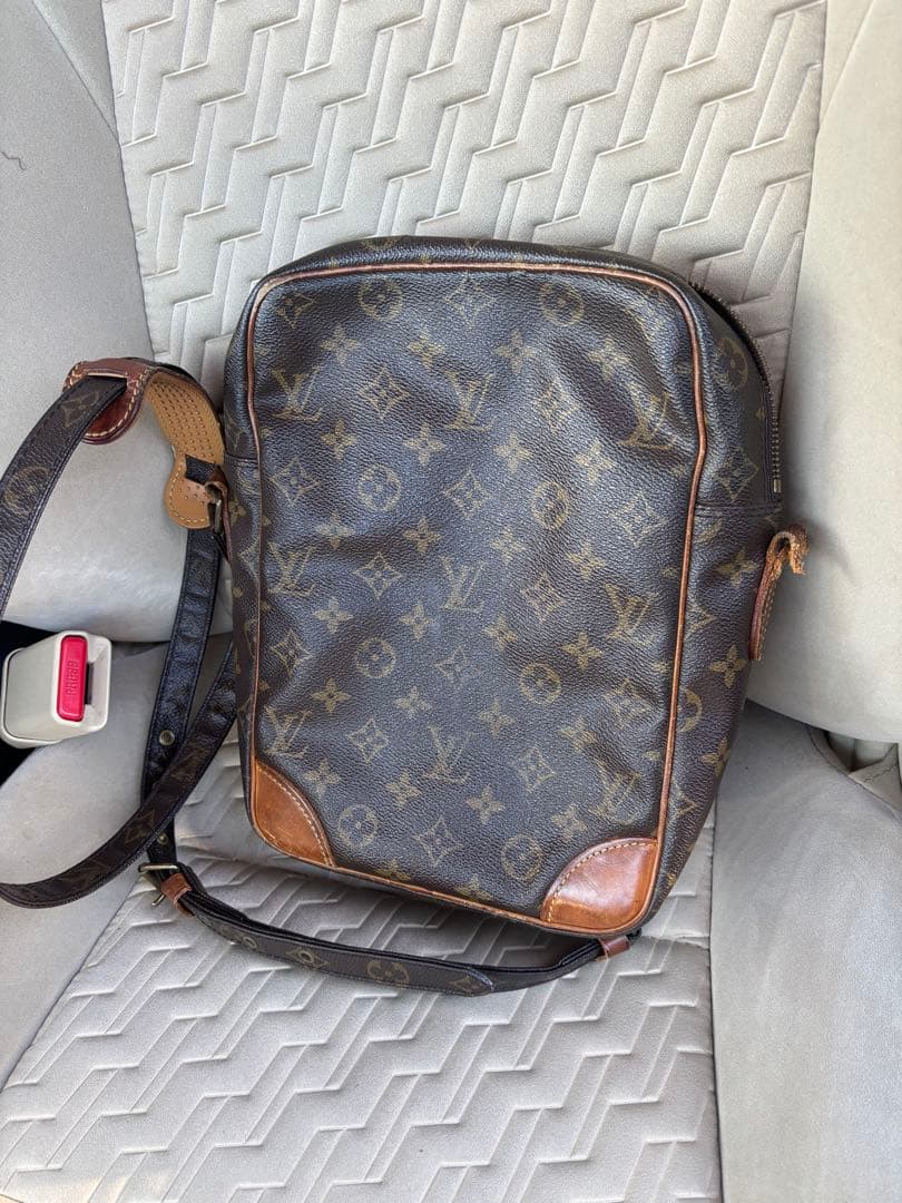 Louis Vuitton ルイヴィトン　ダヌープ　GM ショルダー　モノグラム