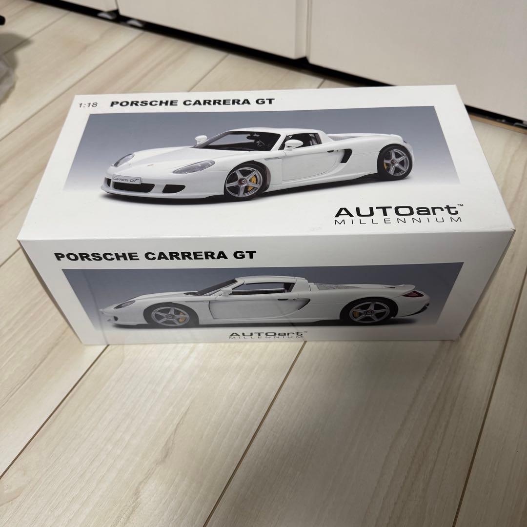 Autoart 1/18 ポルシェ カレラGT