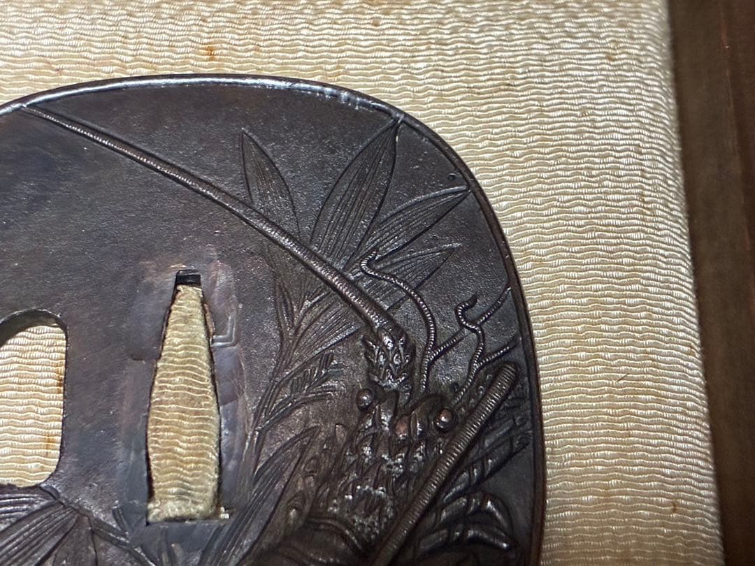 銅製 海老 笹 象嵌 鍔(つば) 刀 時代物 箱入