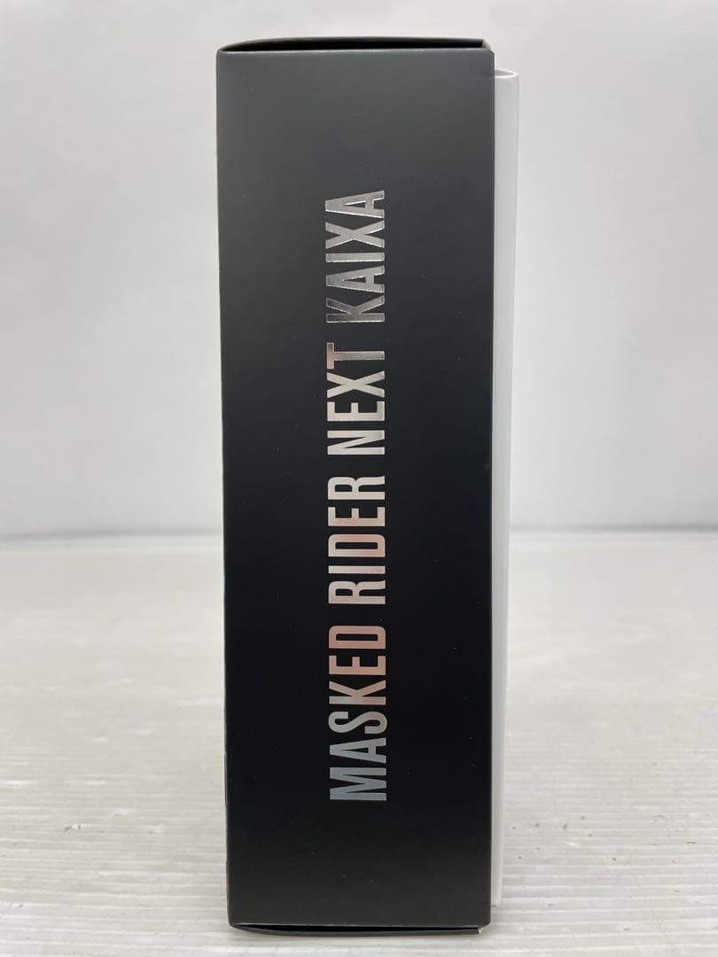 kntoy61-0431 S.H.Figuarts 仮面ライダーネクストカイザ