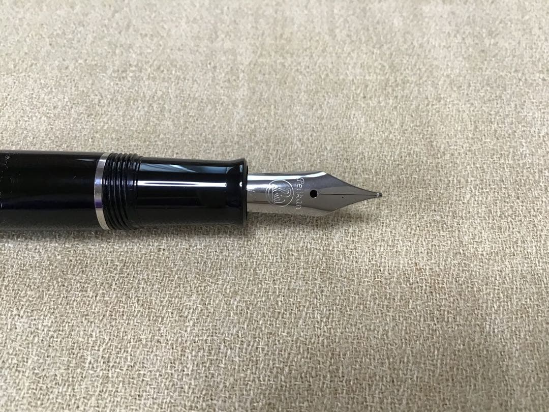 超美品ペリカン万年筆P205BK＋本革ケース新品コンバーター＋