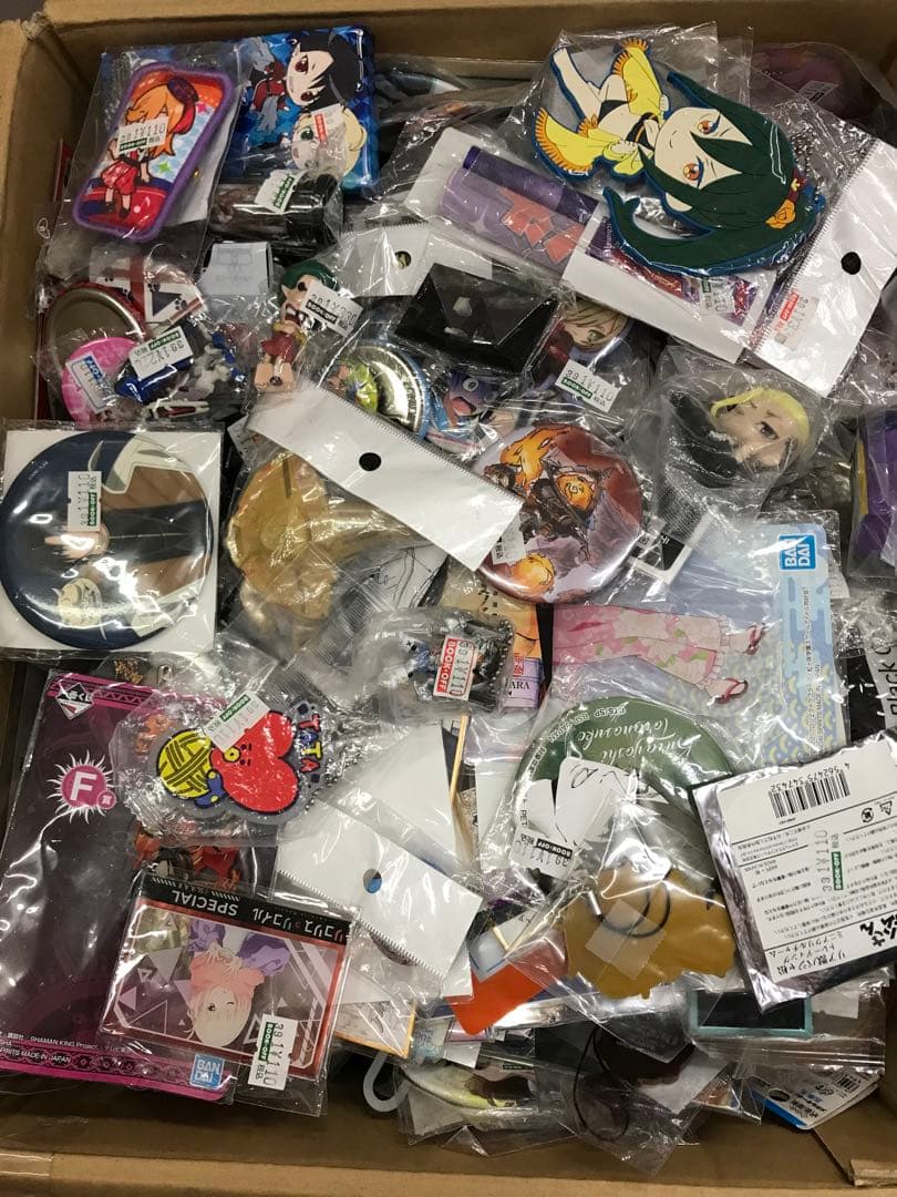 アニメグッズ ノンジャンル 大量 100サイズ段ボール まとめ売り ②