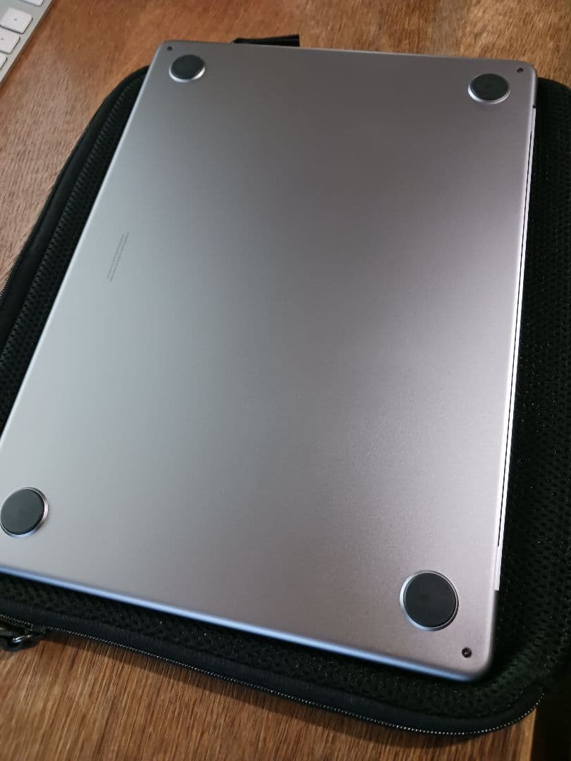 MacBook Air 13.6inch Mid 2022 スペースグレイ M2