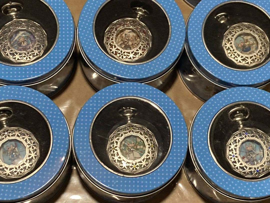 9種セット　初音ミク プレミアム懐中時計  MIKU