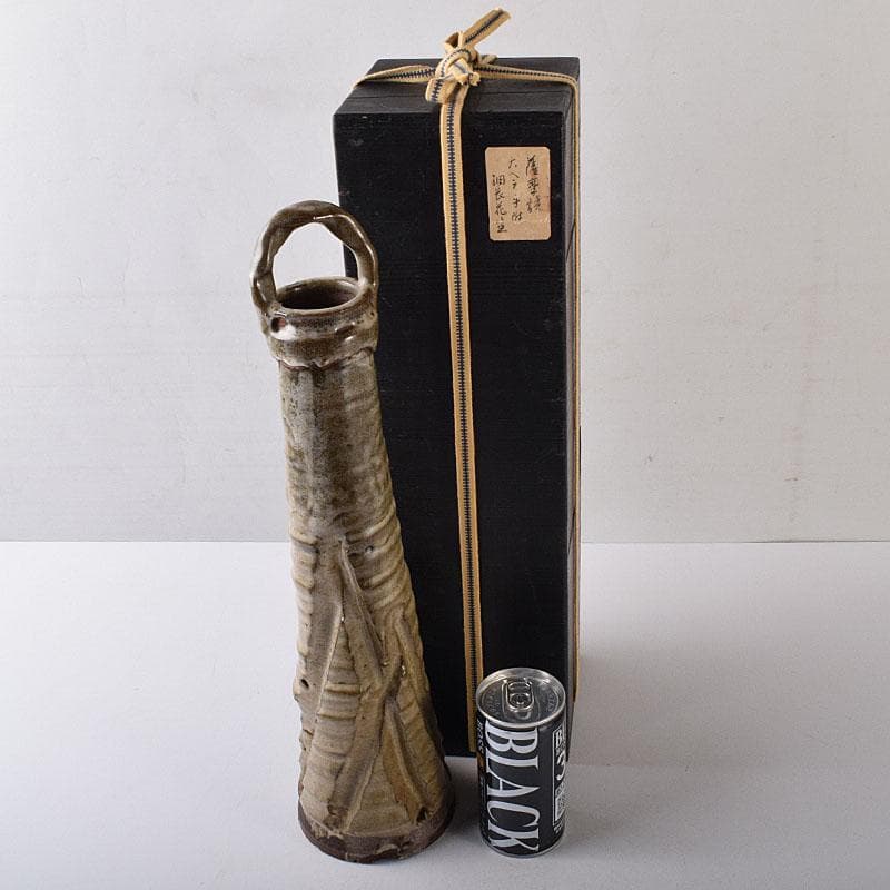 薩摩焼　古薩摩　大へら持ち手付　細長花生　花瓶　時代箱　M　R8727 薩摩焼 古薩摩 大へら持ち手付 細長花生 花瓶 時代箱 M R8727 - メルカリ