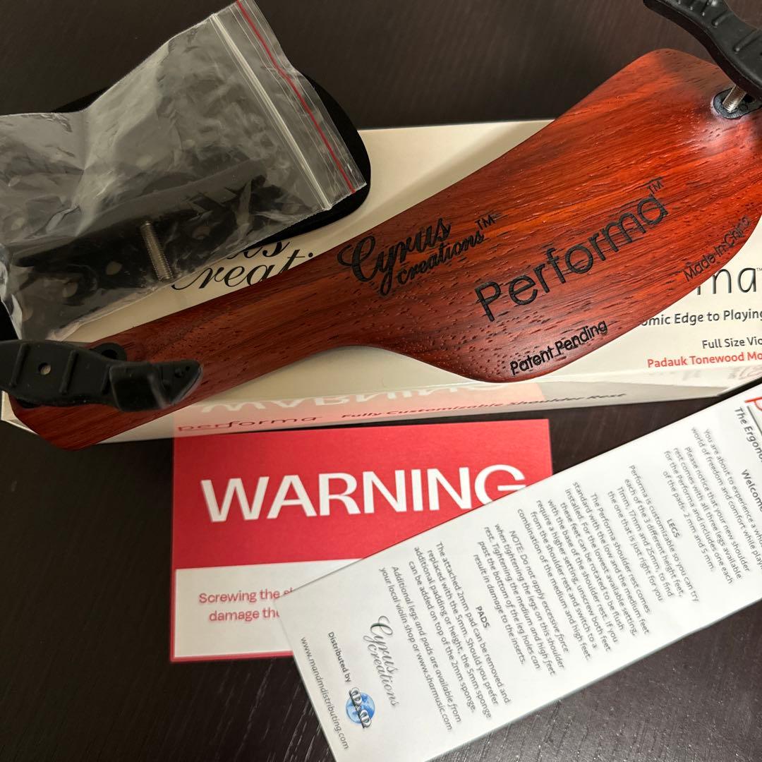 新品　未使用　Performa ヴァイオリン バイオリン 肩当て