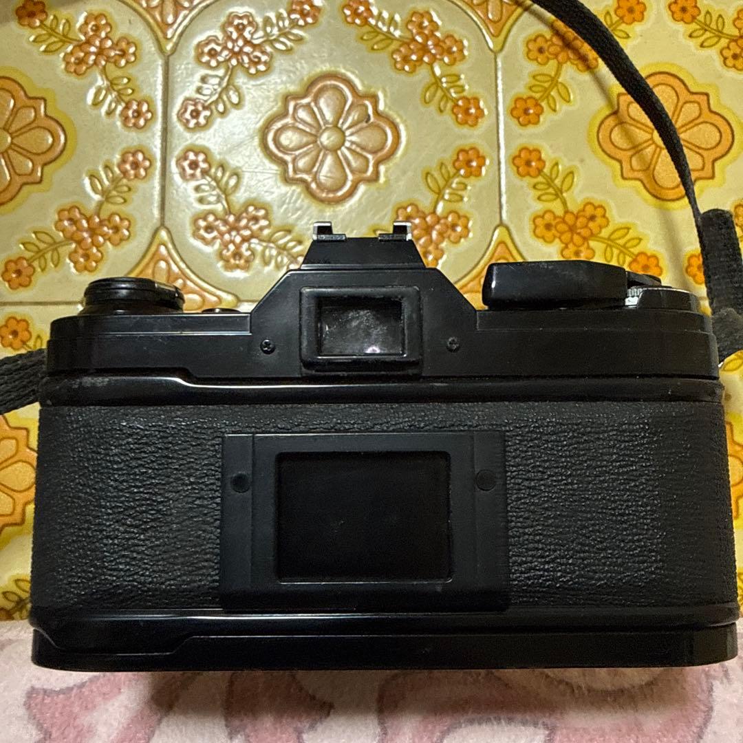 Canon AE-1 フィルムカメラ 50mmレンズ付き 昭和レトロ