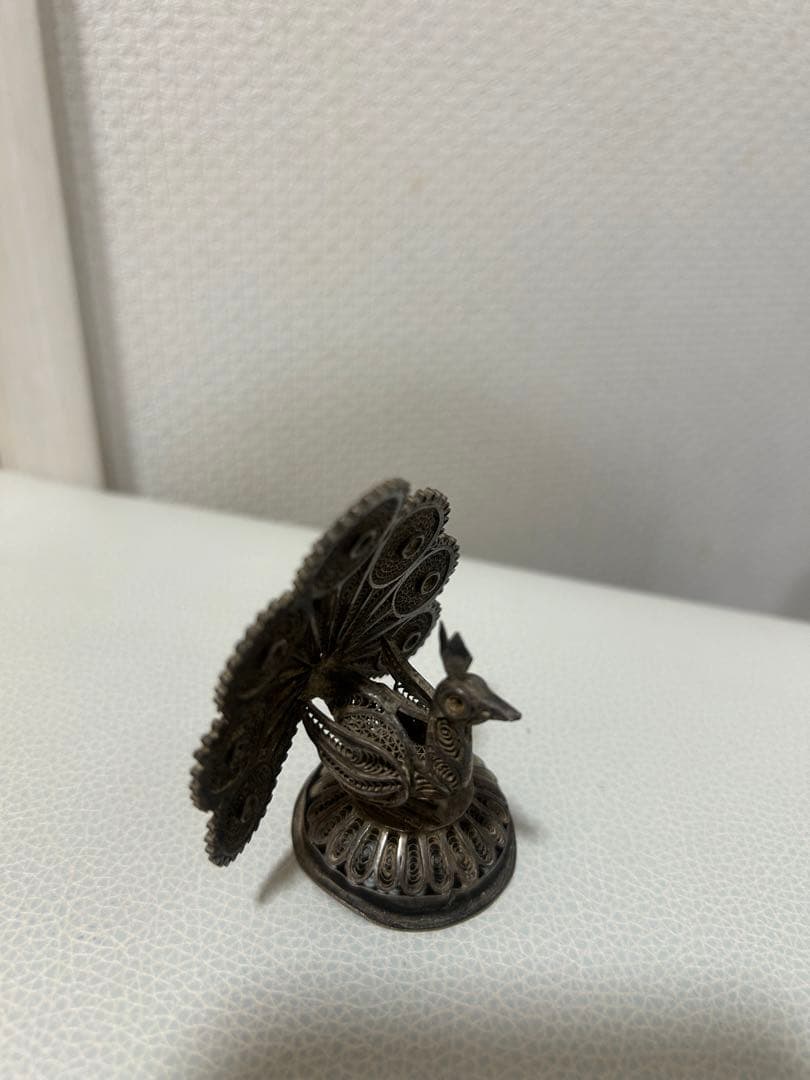 インド ケララ州美術館購入孔雀型の銀細工 シルバーアンティーク