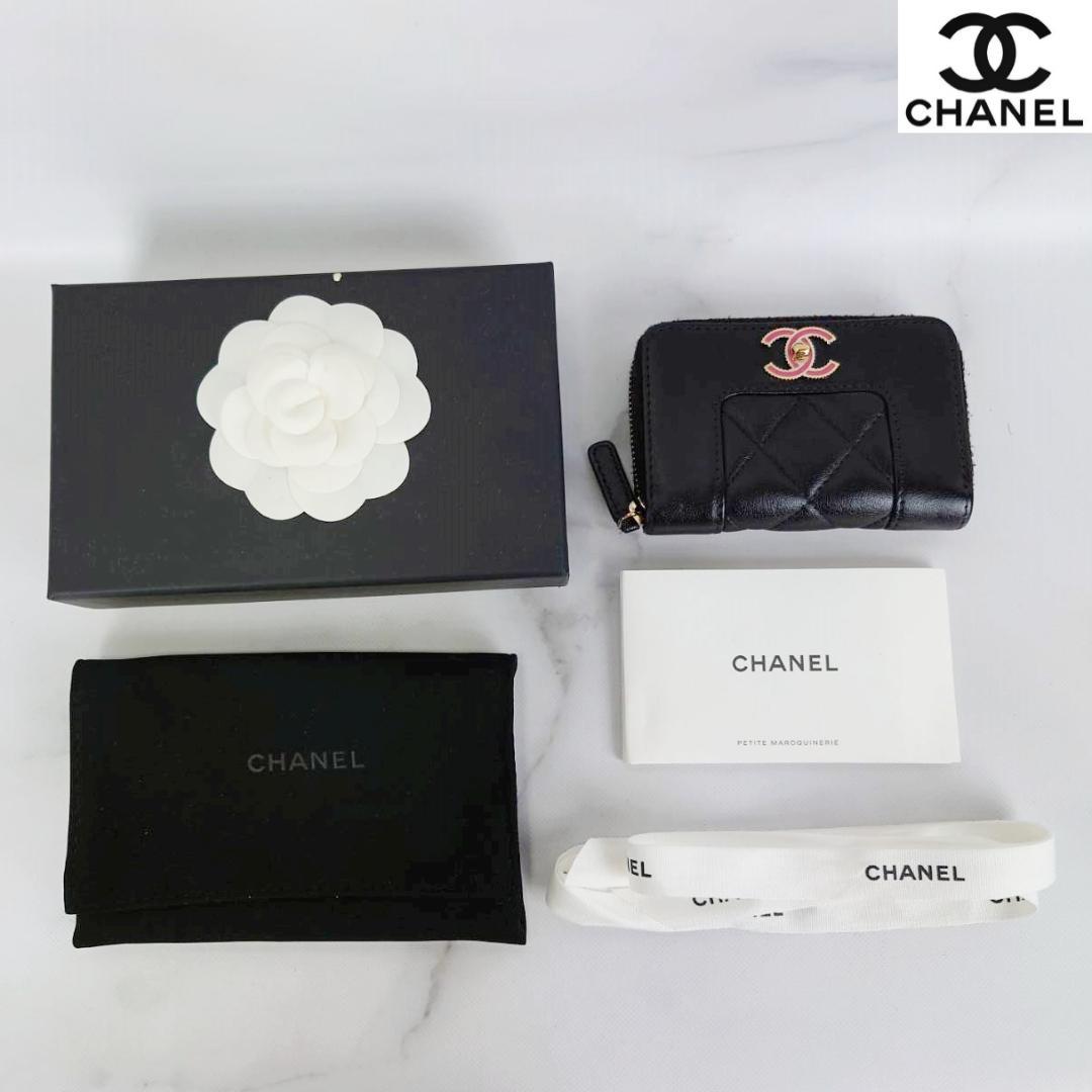 超美品　CHANEL　マドモアゼル　マトラッセ　カードケース