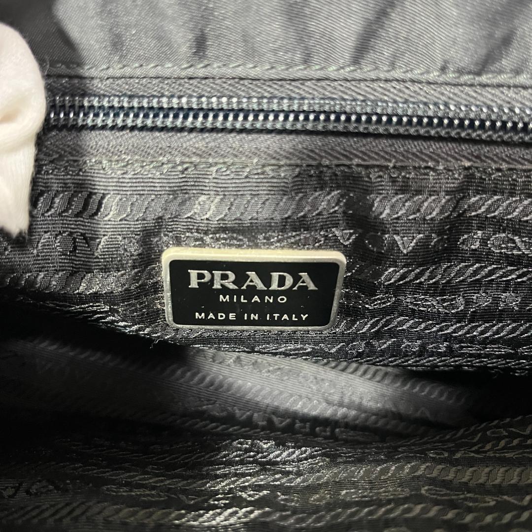 [大人気]プラダ　ＰＲＡＤＡ　ショルダーバッグ　ナイロン　カメラバッグ　三角ロゴ
