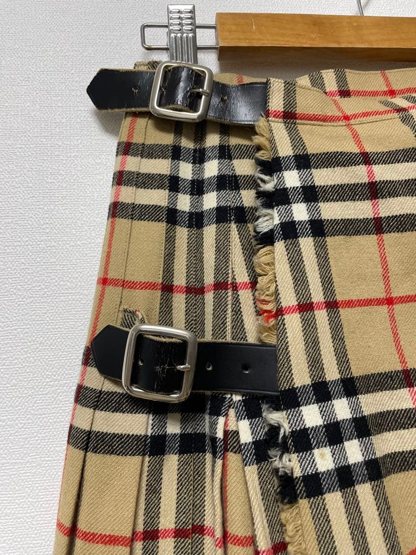 チェック柄プリーツスカート サイドバックル付き BURBERRY