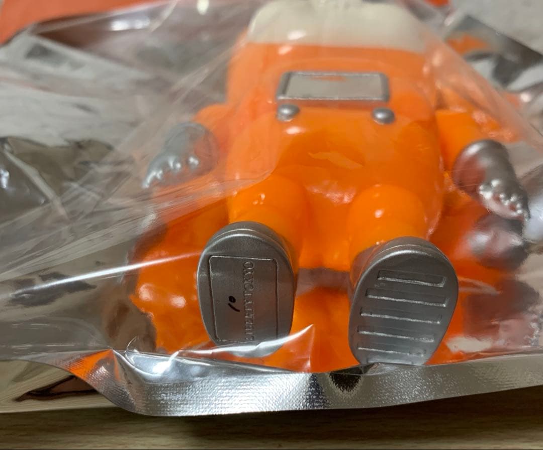 リバティトーキョーNEON GID LIMITED ver バニラ