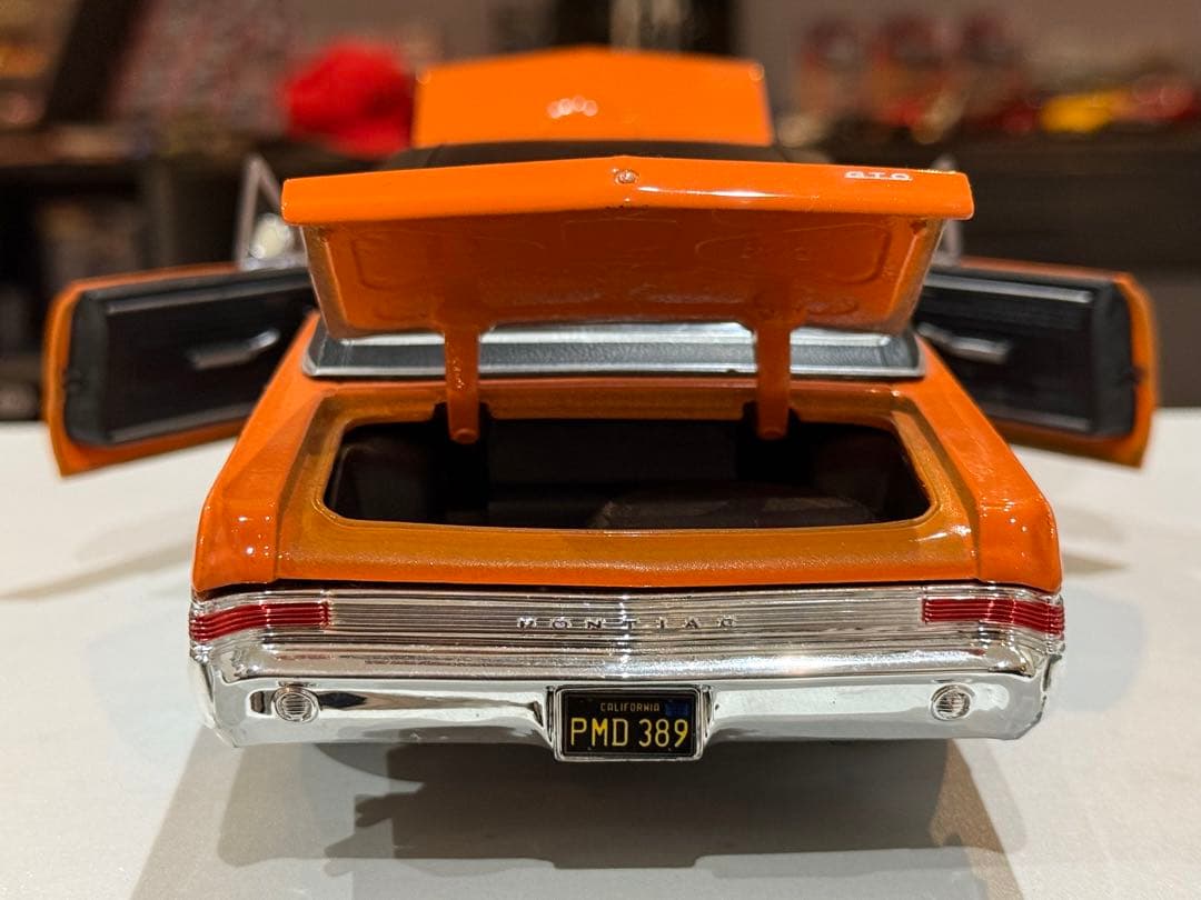 オレンジ GTO ミニカー