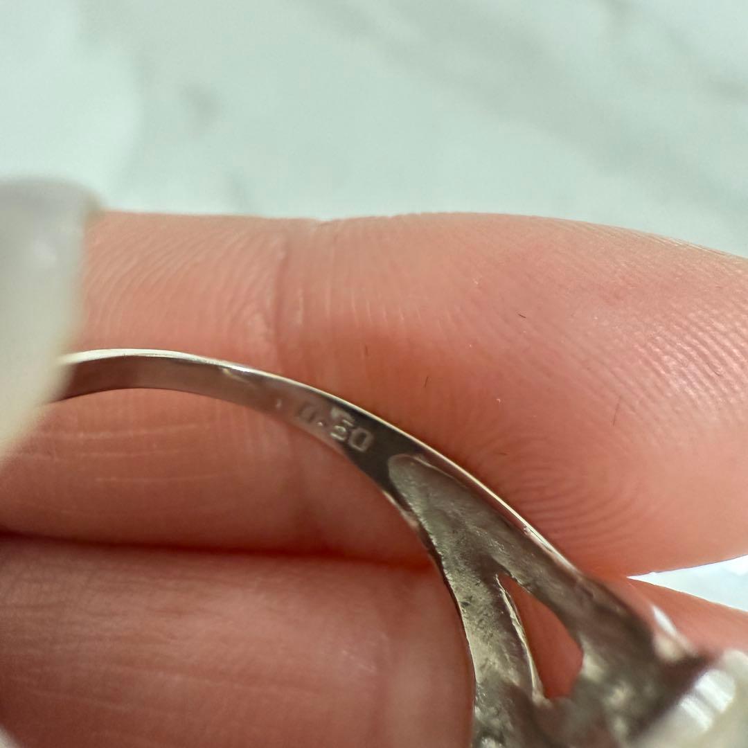 Pt900 ダイヤモンドリング 14号