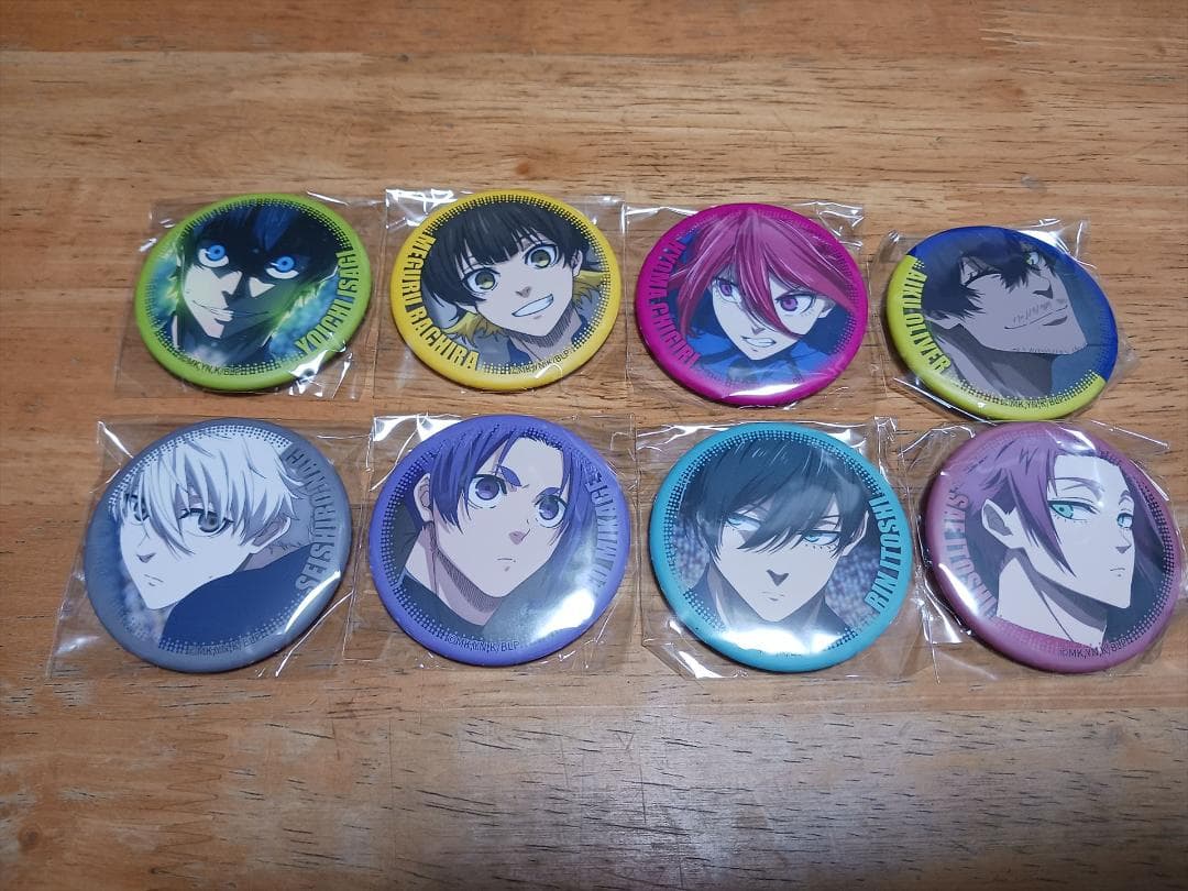 ブルーロック 全１６種 トレーディングマット 缶バッジ コンプリートセット