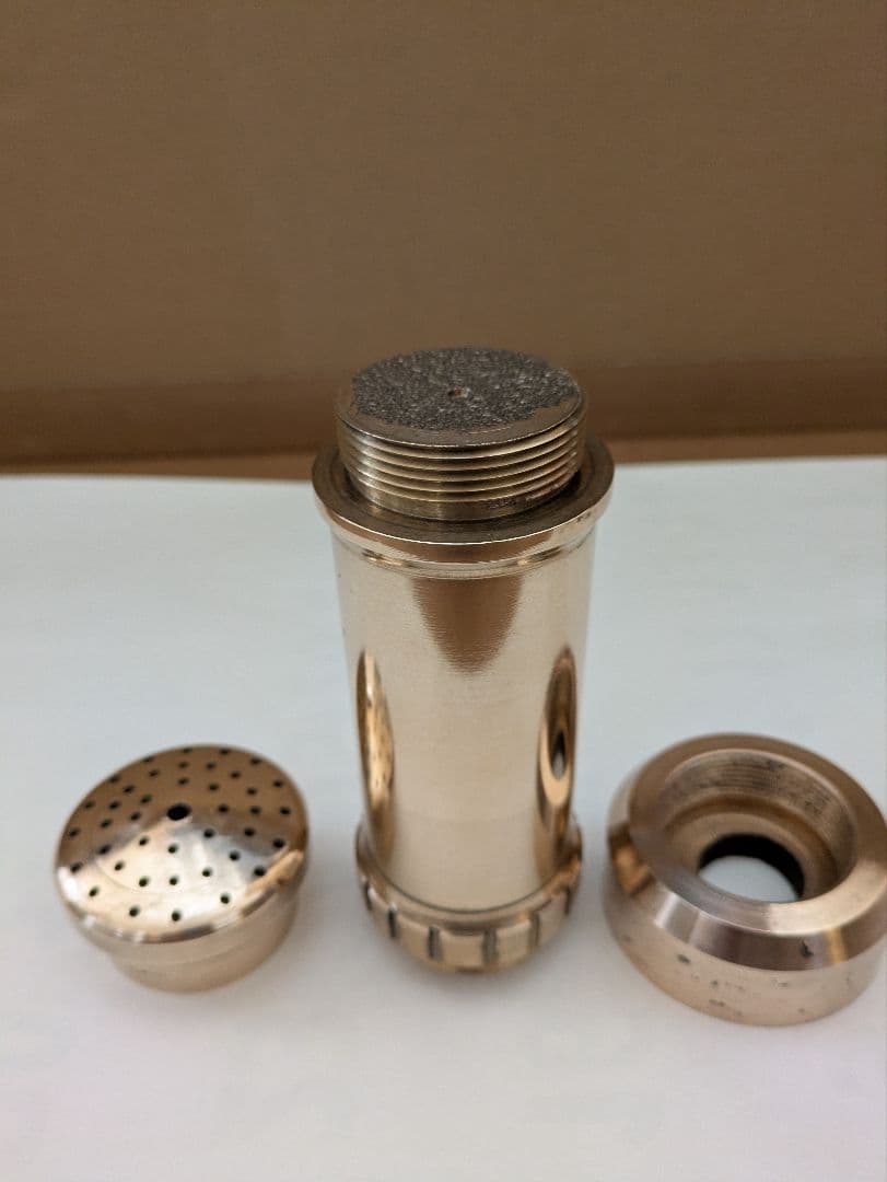 D51蒸気機関車安全弁(新品未使用) 16155 安全弁座A D51等 | 鉄道