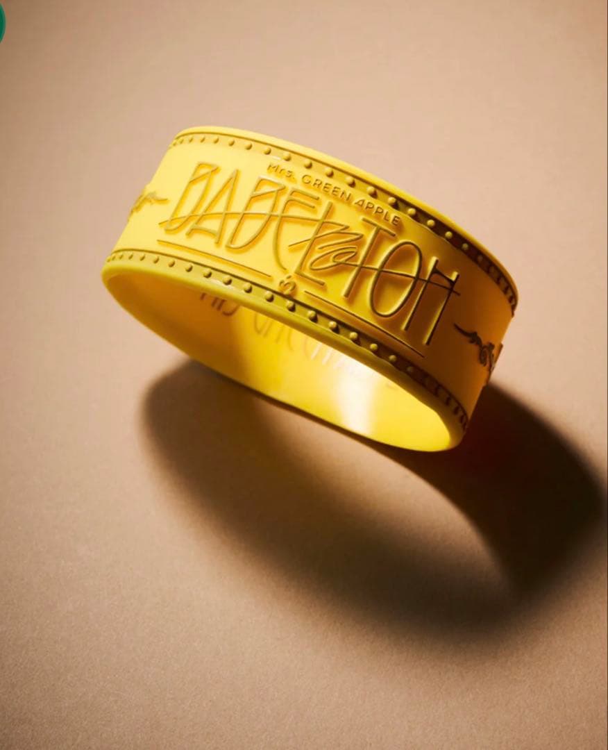 Mrs. GREEN APPLE ラバーバンド - メルカリ