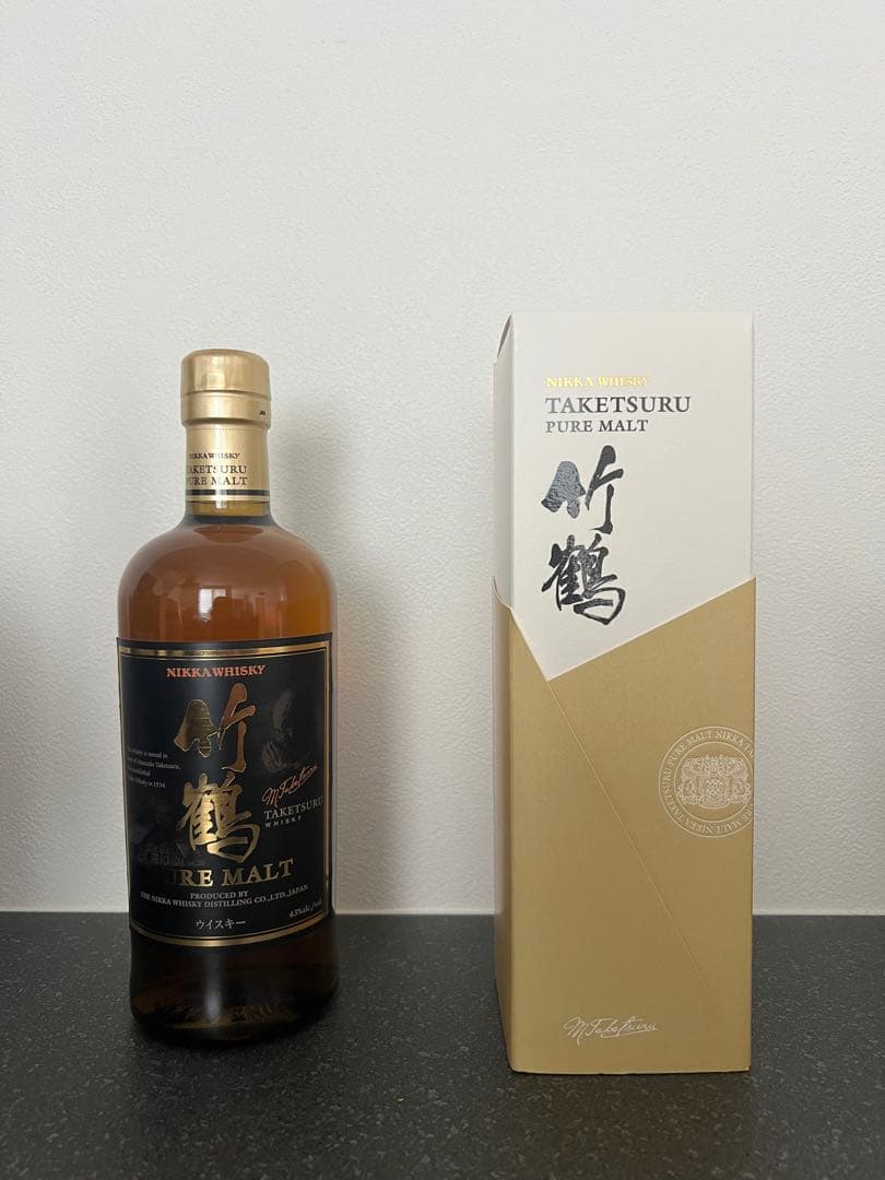 Nikka 竹鶴 ピュアモルト 旧ラベル ウイスキー 43度 700mlと箱