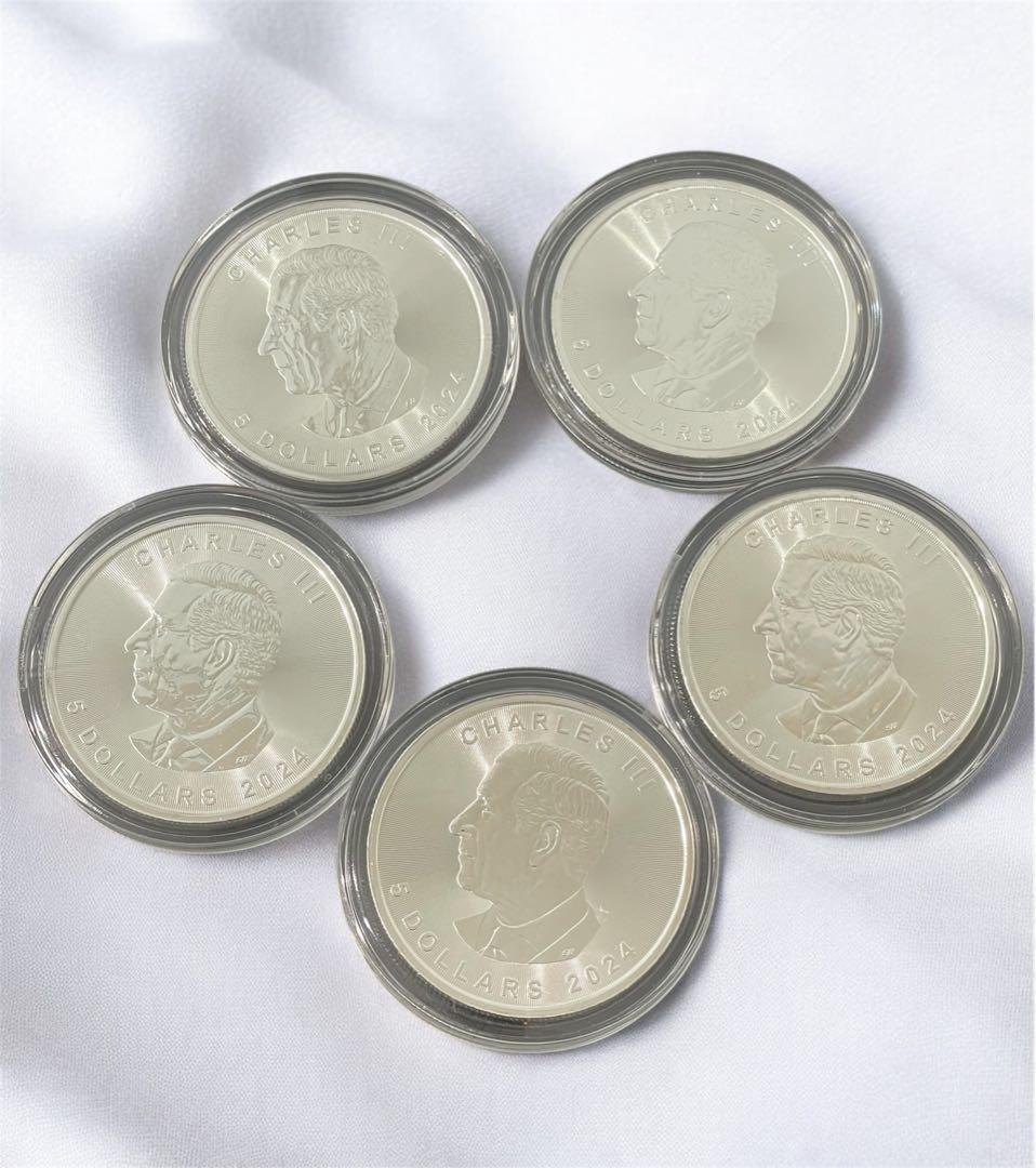 銀高騰中！ メープルリーフ銀貨 1チャールズ国王 スペシャル版 1オンス