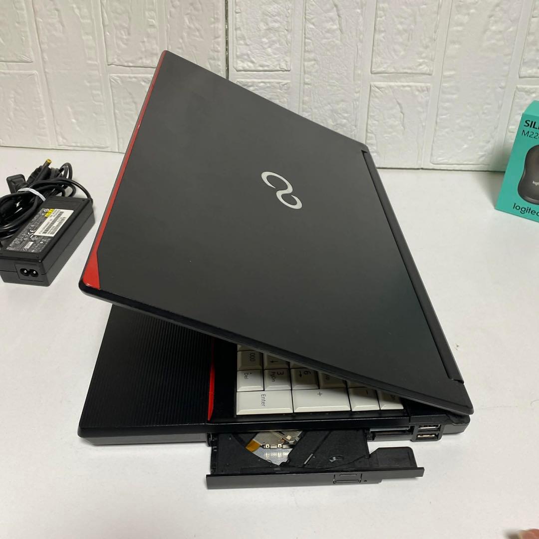 Windows11 オフィス付き Core i7 SSD 500GB 富士通PC - メルカリ