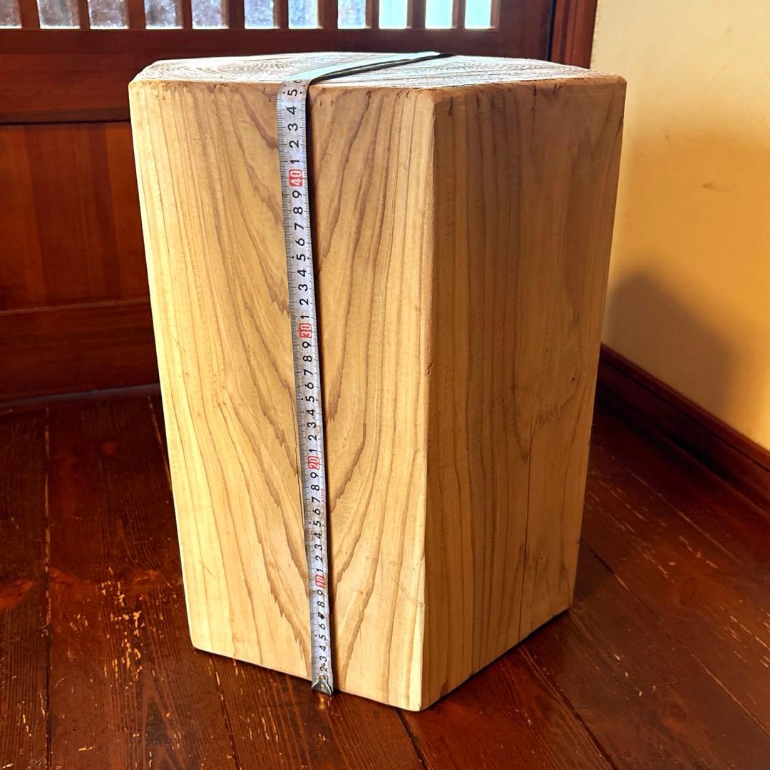 太い丸太スツールhexagon(スギ)#3