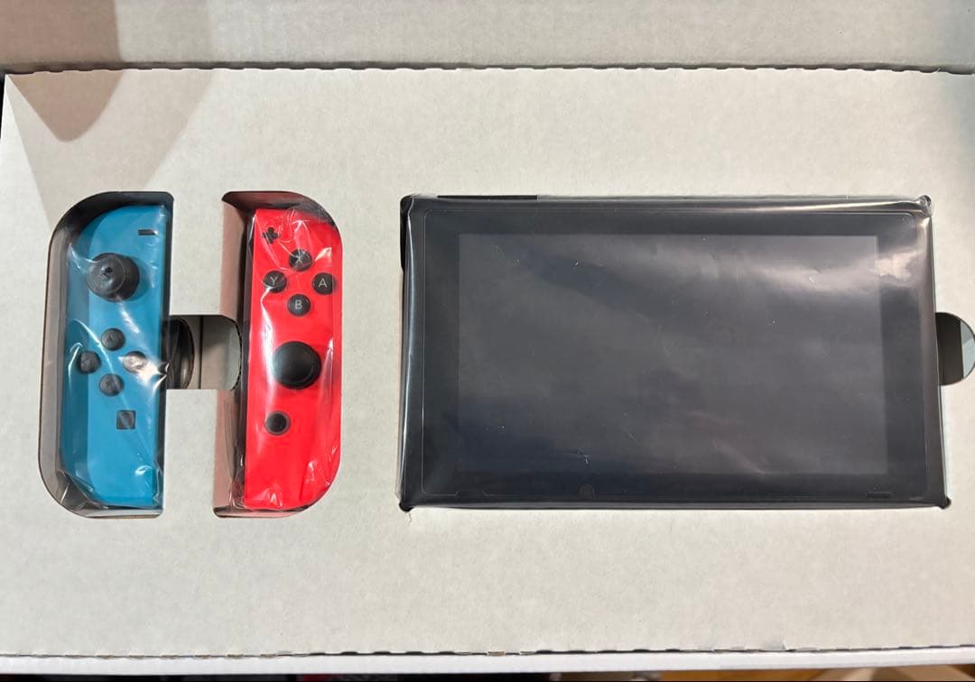 Nintendo Switch ネオンレッド 本体＋スイッチ用ケース