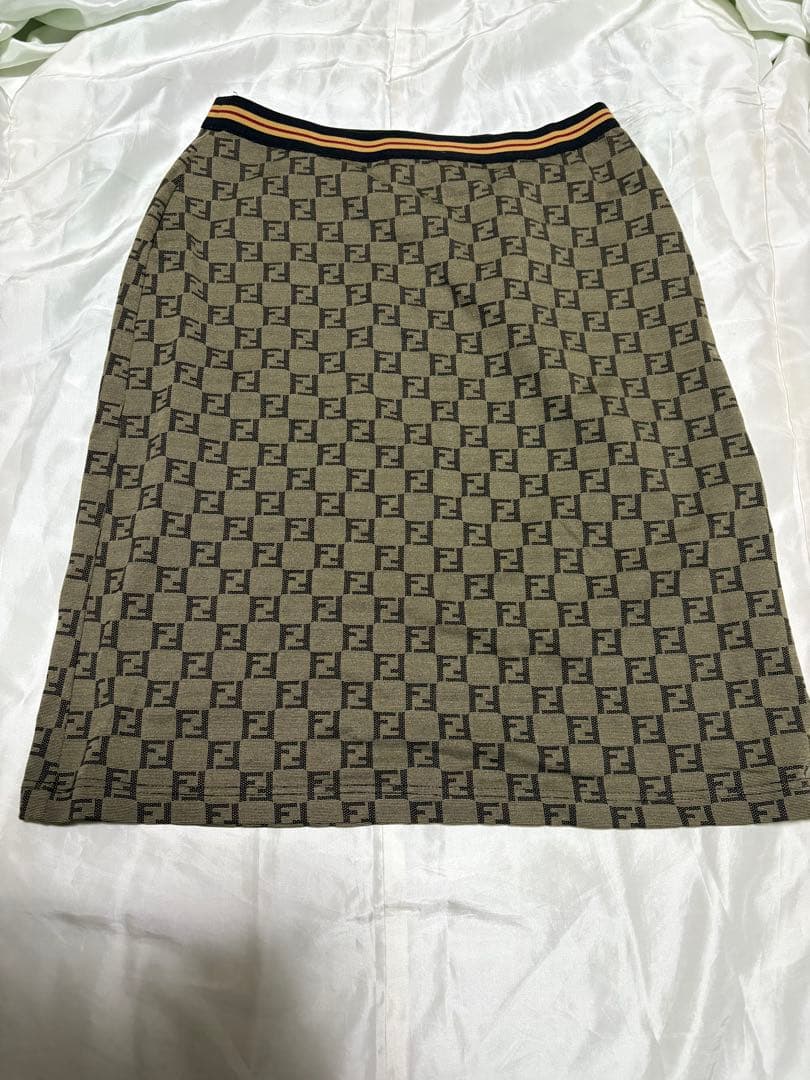 Fendi ズッカ　タイト　スカート　イタリア製　y2k 台形スカート