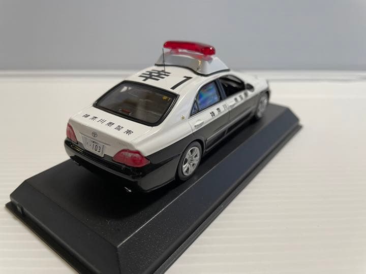 レイズ 1/43 トヨタ クラウン 神奈川県警察 所轄署地域警ら車両 幸1